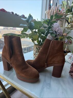 Crown Vintage Brown Suede Platform Ankle Boots